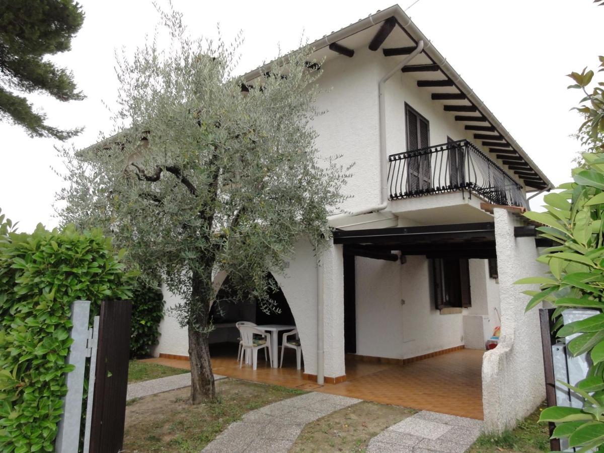 Villa Fernanda Bibione Exterior foto